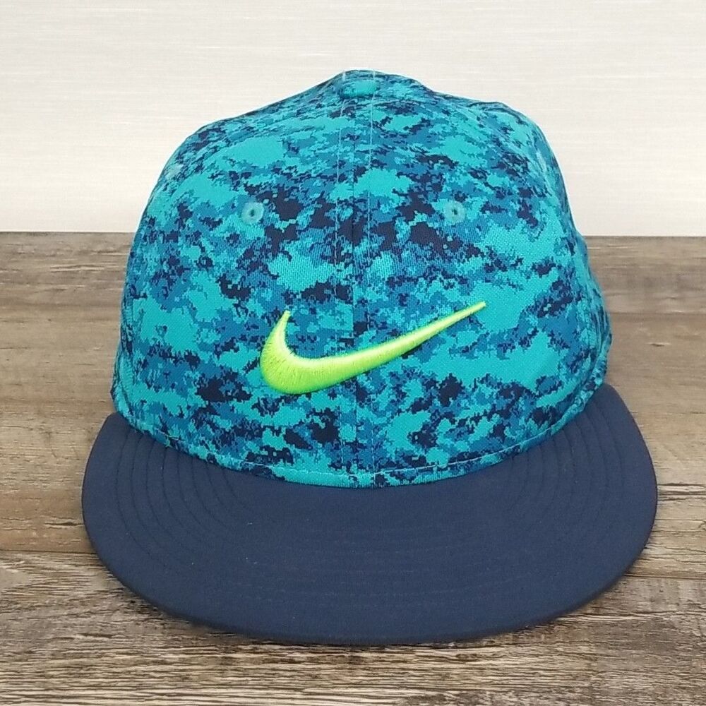 NIKE TRUE Embroidered Flexfit Cap Baseball Hat Digital Camo 6 Panel Blue Teal
